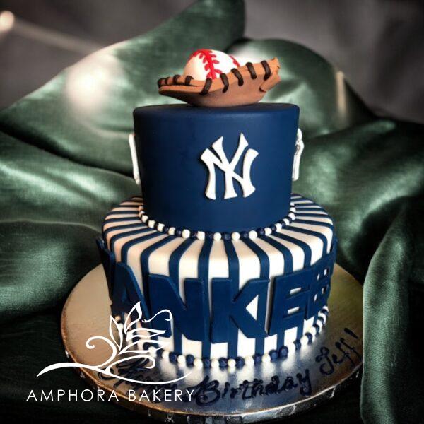 A-137 YANKEE BASEBALL CAKE