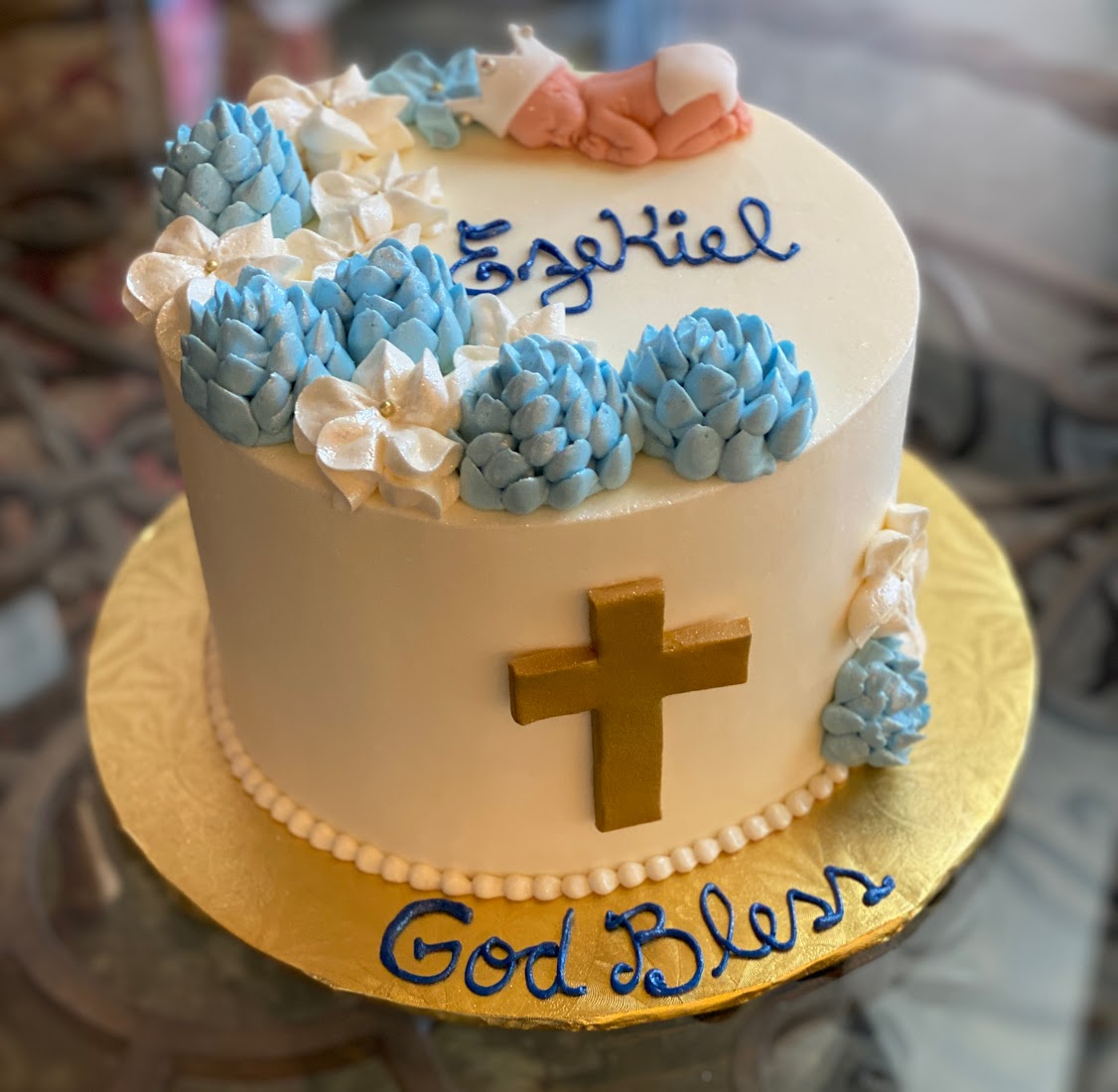Floral Christening/Baptism Cake – Mama Feelgoods